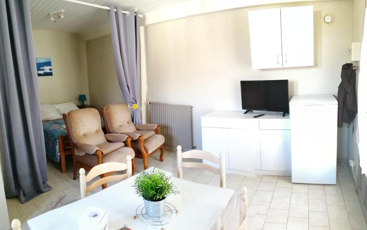 Residence Les Plus Pres 约泽克 外观 照片
