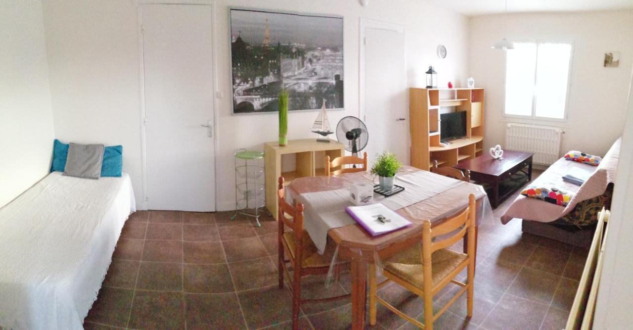 Residence Les Plus Pres 约泽克 外观 照片